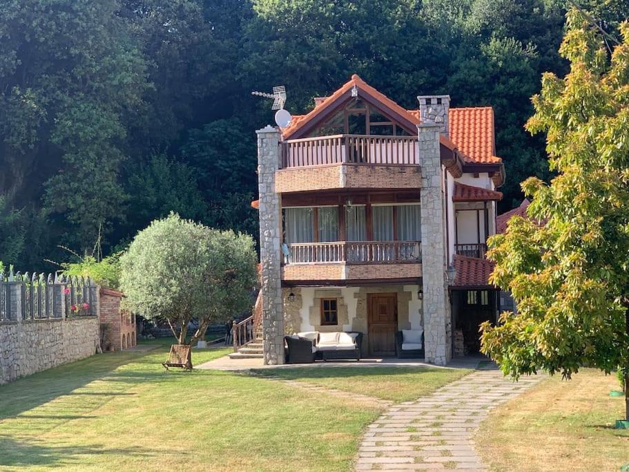 Casa Con Amplio Jardin En Pechon Villa Exterior photo